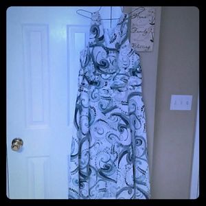 Women's size 16 Dressbarn Paisley dress